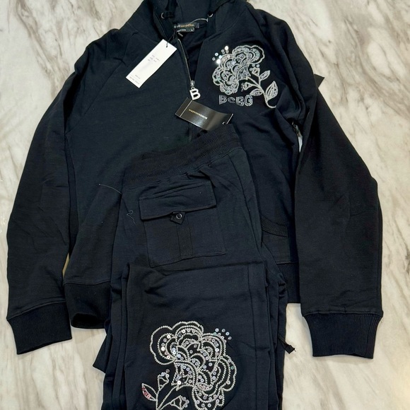 COPY - Maxazria suit size medium - Picture 13 of 13